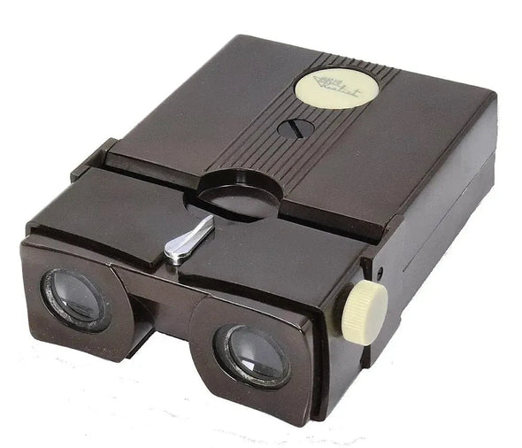 Realist DC White Button Stereo Slide Viewer - vintage / Refurbished