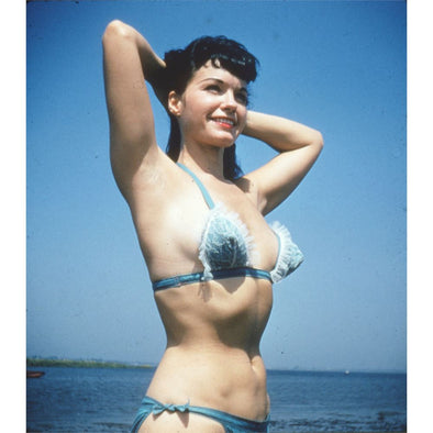 Stereo Pin-Up Slide - Bettie Page - Bikini - 1950s - Realist 5P format - vintage 3Dstereo.com 