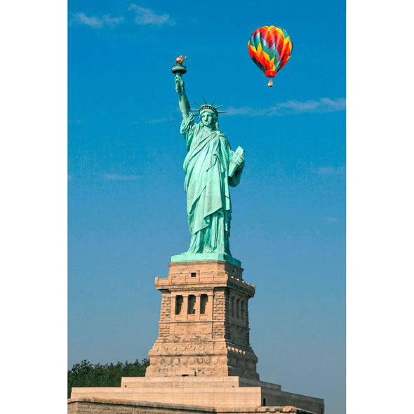 Statue of Liberty with Balloon - 3D Lenticular Postcard Greeting Card Postcard 3dstereo 